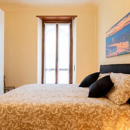 Cozy Close To Metro Lägenhet Turin